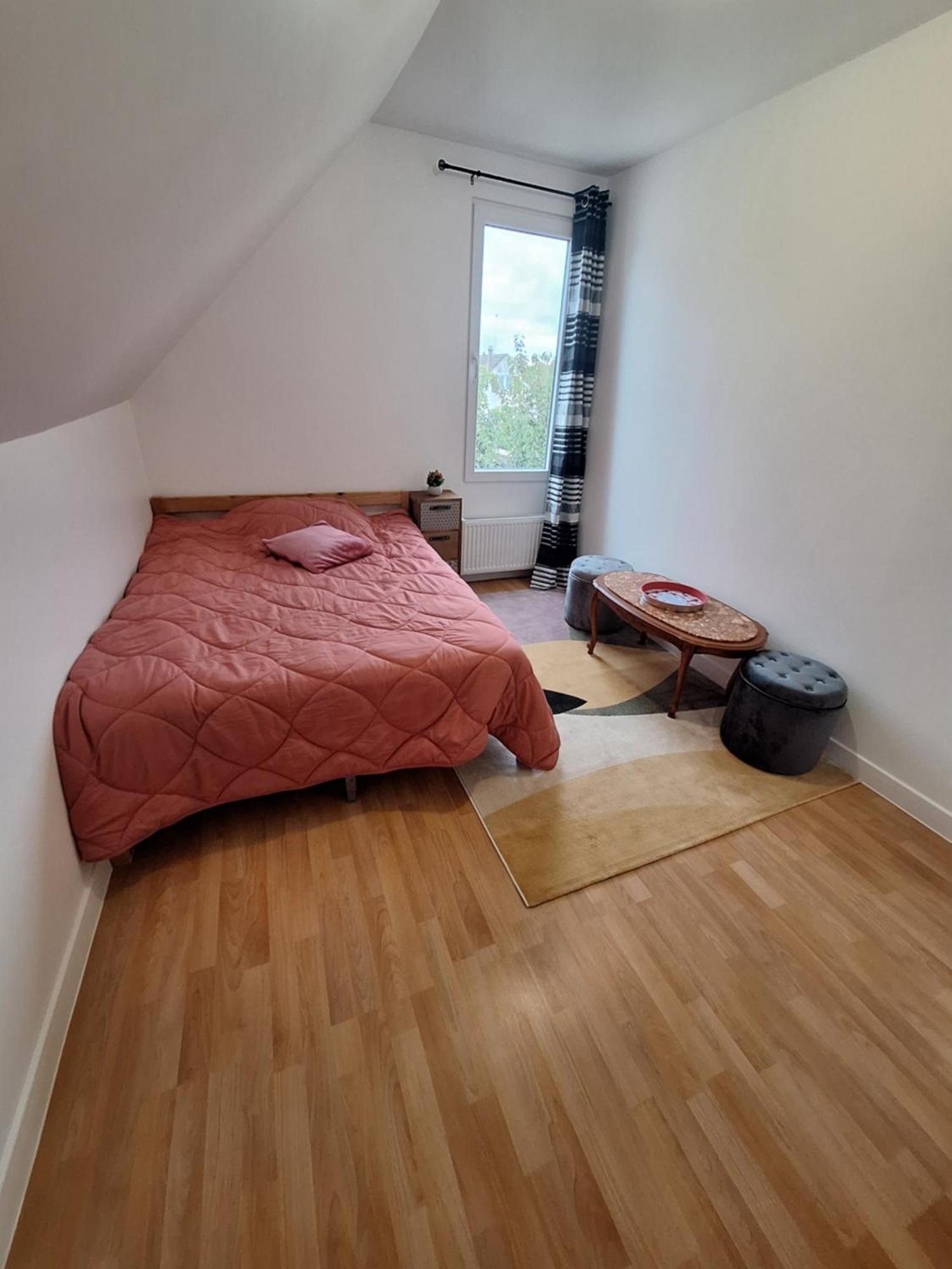 Chambres Et Table D'Hotes - Chez Paul Et Emilia Villers-Cotterêts Εξωτερικό φωτογραφία